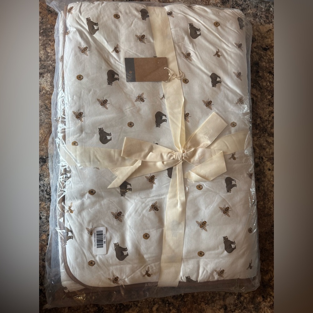 Kyte Baby - Honey Bear 2.5 TOG Youth Blanket NIB